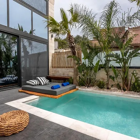 Armenus, Private Pool, Garden, Bbq * ハニア