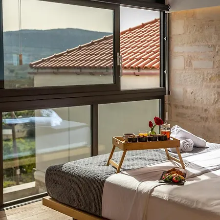 Armenus, Private Pool, Garden, Bbq