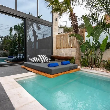 Armenus, Private Pool, Garden, Bbq