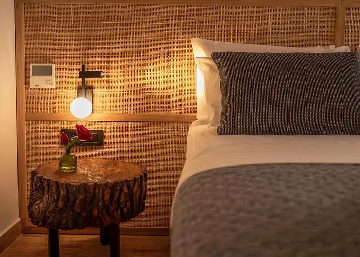 Armenus, Private Pool, Garden, Bbq 하니아