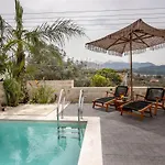 Armenus, Private Pool, Garden, Bbq 别墅