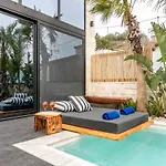 Armenus, Private Pool, Garden, Bbq 干尼亞