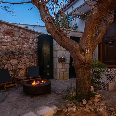 Willa Armenus, Private Pool, Garden, Bbq Chania (Crete)