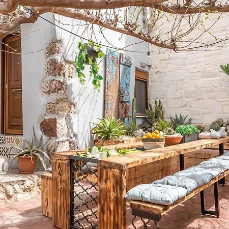 빌라 Armenus, Private Pool, Garden, Bbq