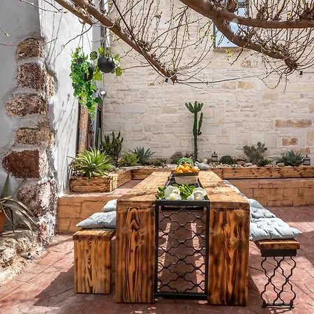 Armenus, Private Pool, Garden, Bbq Villa Hanya