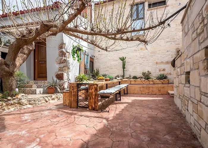 ヴィラ Armenus, Private Pool, Garden, Bbq *